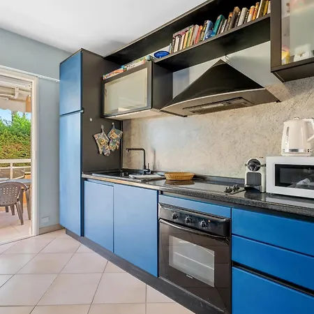 Elegant A Antibes - Welkeys Apartment